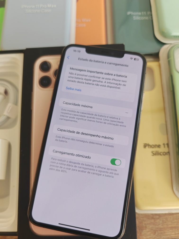 iPhone 11 Pro Max 64GB Gold  Aceito Re
