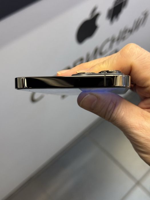 iPhone 13 Pro max 256Gb graphite