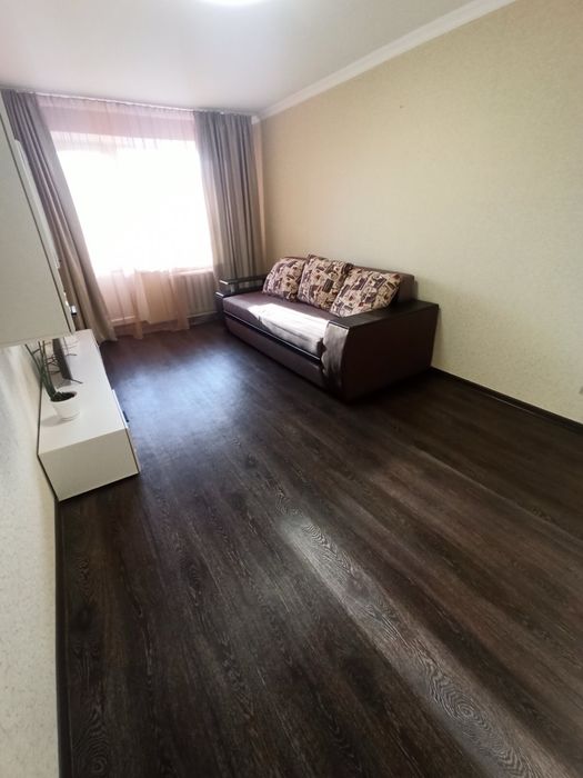 Здається вперше гарненька 3х кімнатна квартира в ПЗР