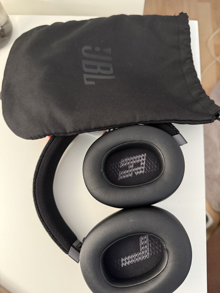 Auscultadores Jbl 660 NC