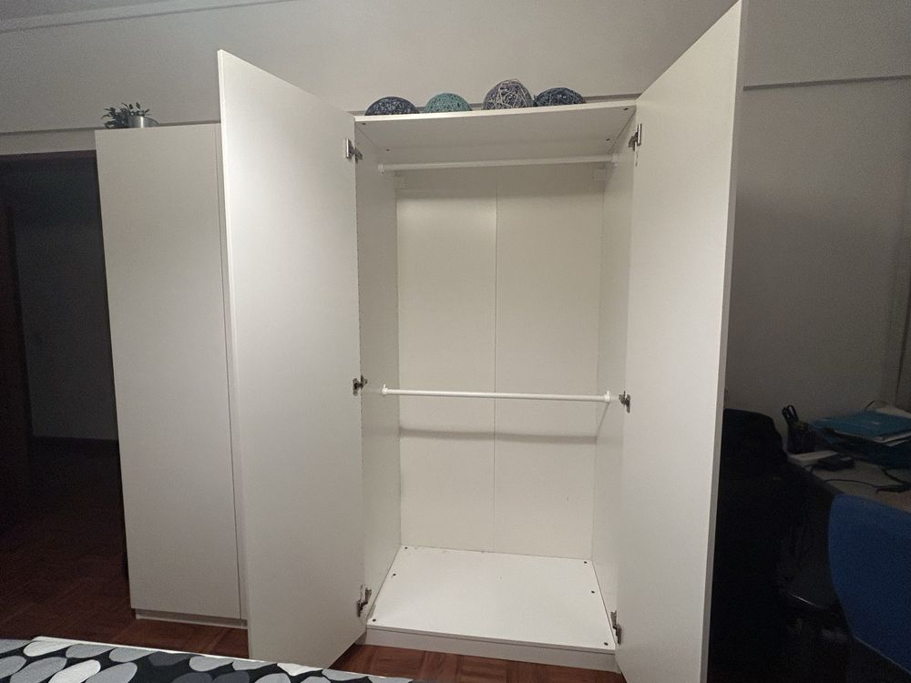 Armario roupeiro de 4 portas 200x200x60