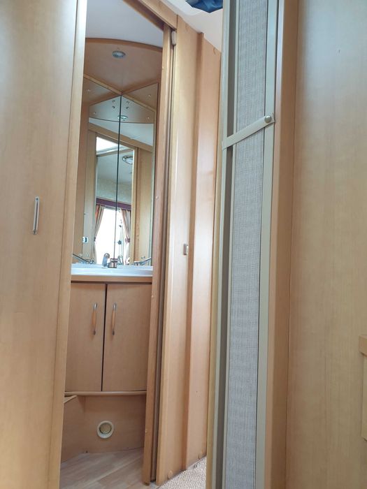 Duża przyczepa ABBEY SPECTRUM 2005r dwuosiowa