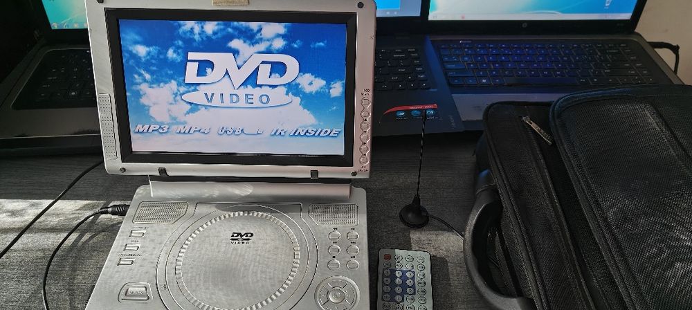 HP 635 x2szt   , Telewizor z DVD