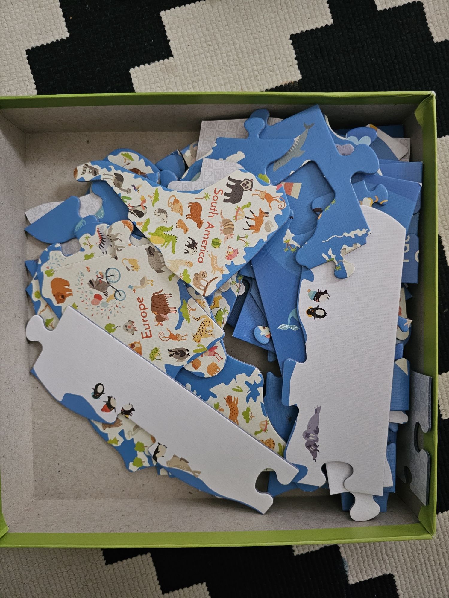 Puzzle mapa świata