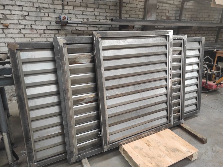 Spawanie ślusarz hale garaże