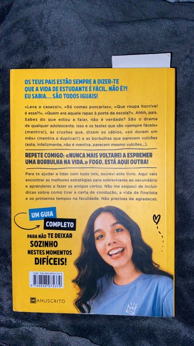 Livro Una Adolescente à beira de um Ataque de Nervos
