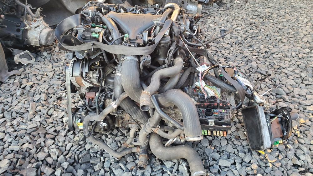 Двигун двигатель ДВС 2.0 Hdi 16 V Сітроен Citroen C5 Peugeot пежо