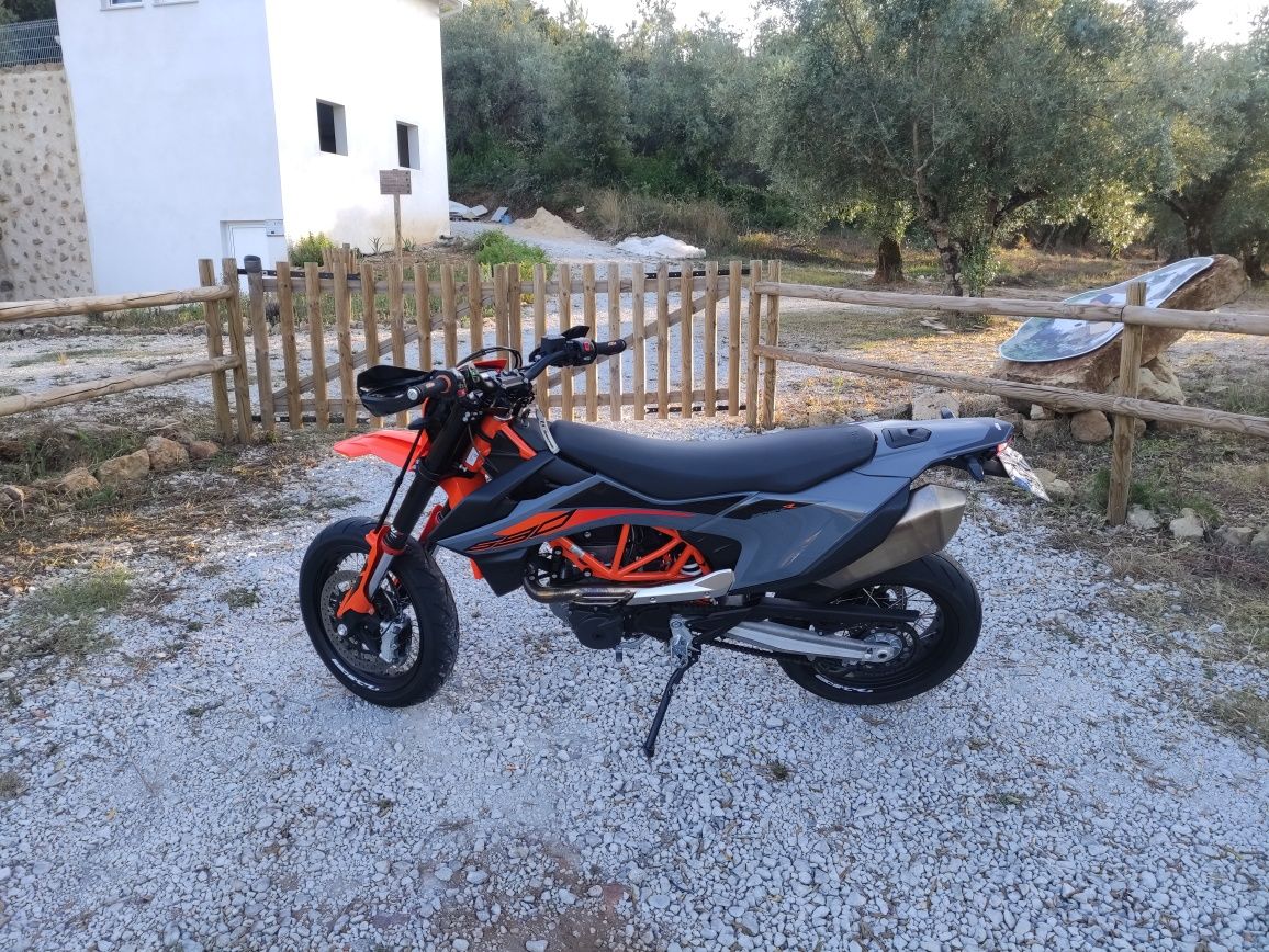 Ktm  690   SMC-R