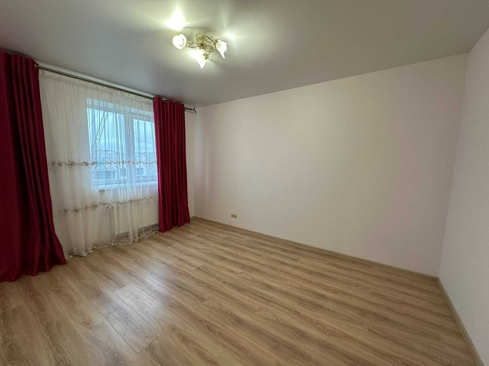 Продаж 2 кк квартири , новобуд , 70 метрів , 2 поверх , цегла ,  газ