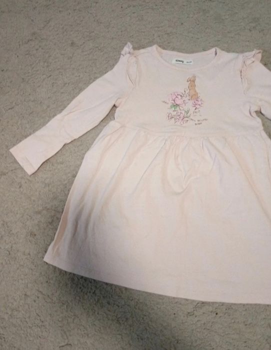 Sukienka z obrazkiem