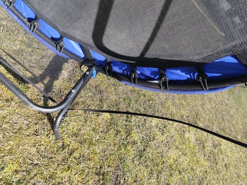 Trampolina dla dzieci