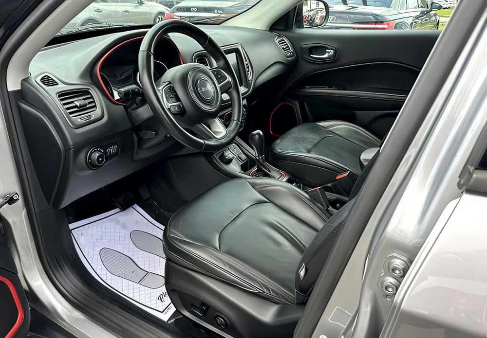 Jeep Compass      2017