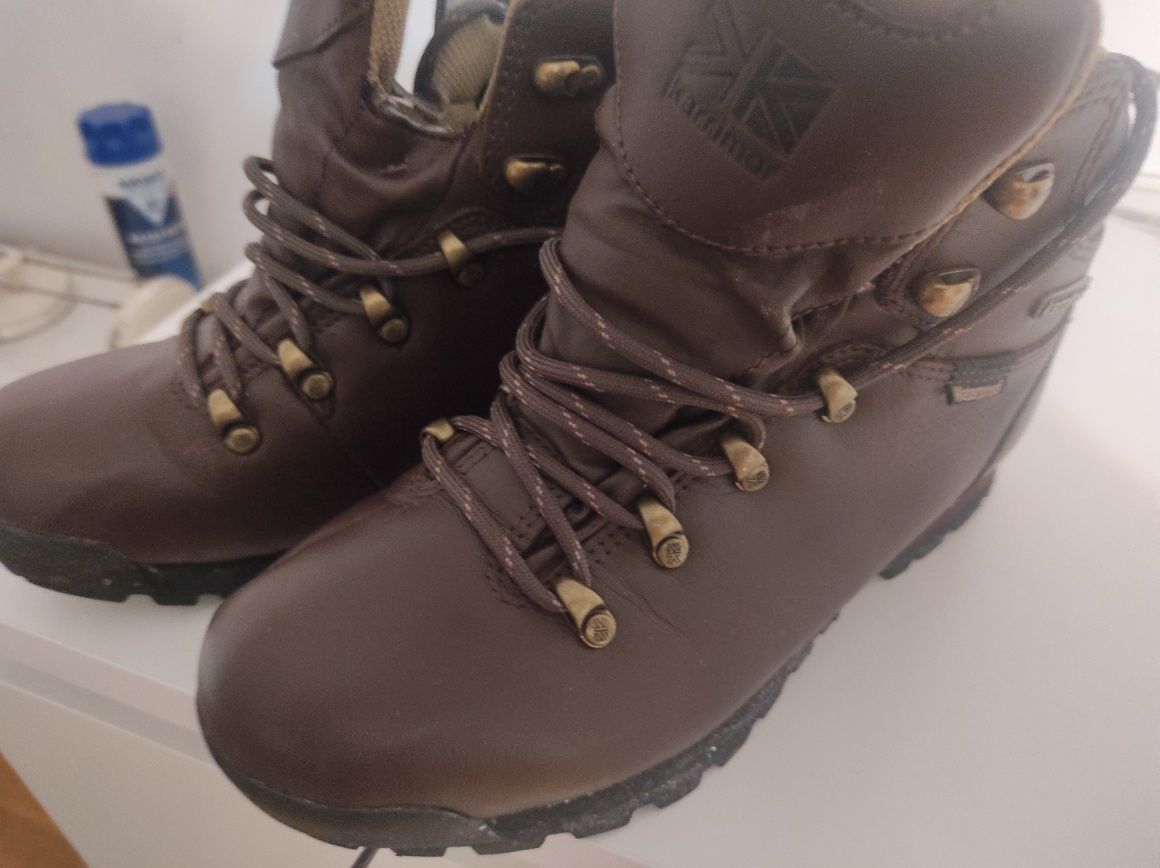 Buty trekkingowe marki KARRIMOR  water do negocjacjiproof