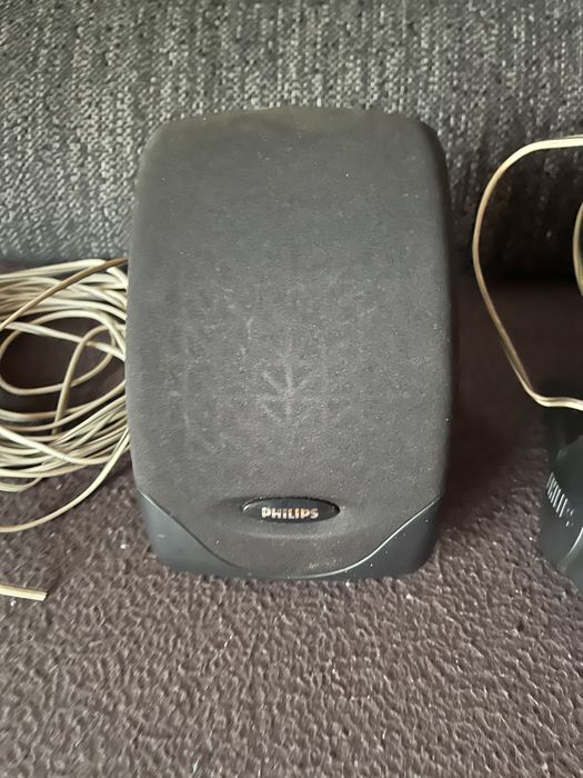 Colunas som traseiras philips