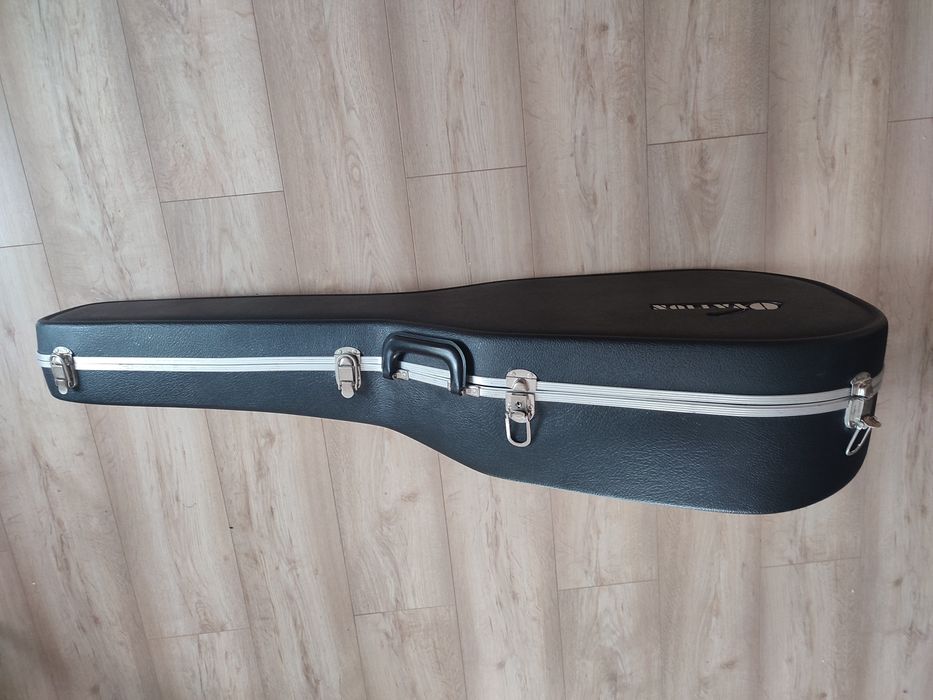 Pokrowiec na gitarę Ovation