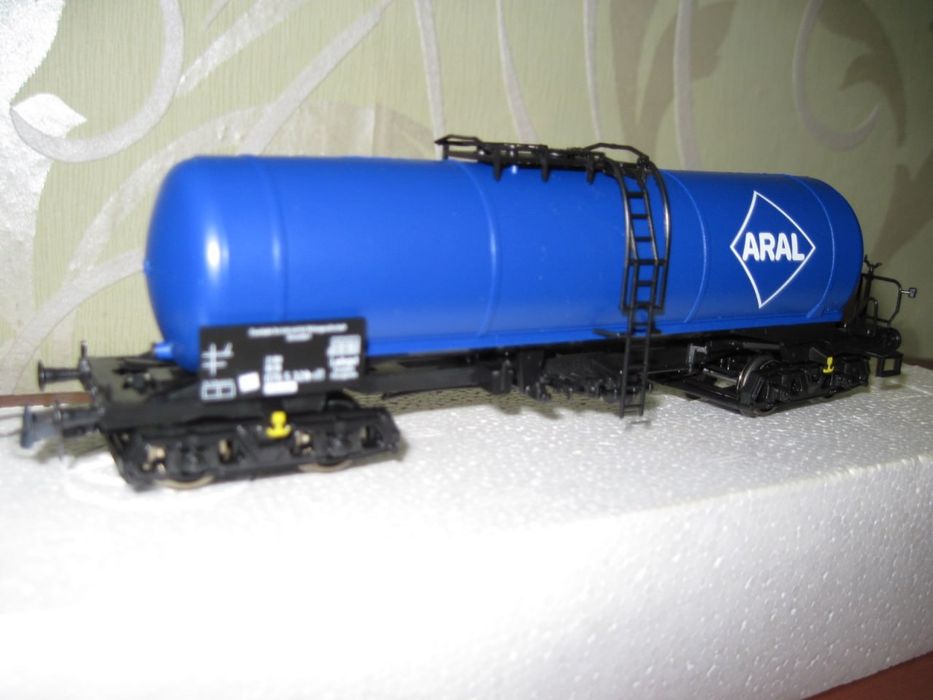 Вагоны Roco цистерна, Хоппер 1:87 но как Piko