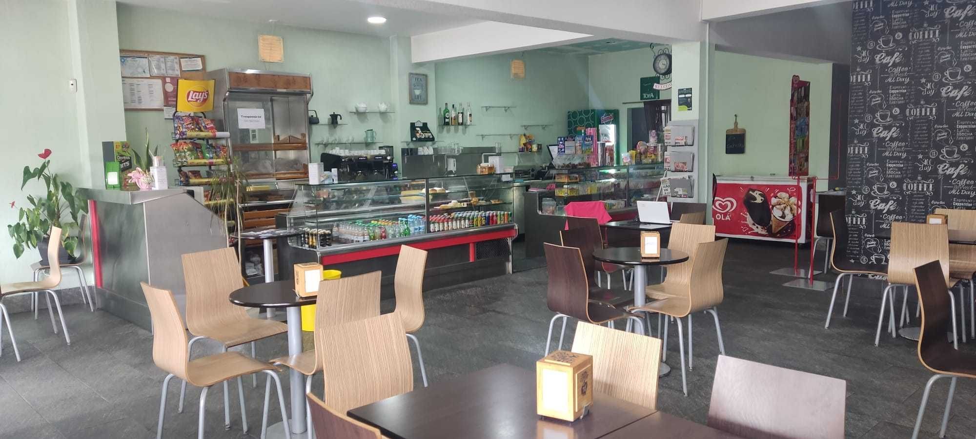 Trespasse Café Pastelaria / Snack-Bar