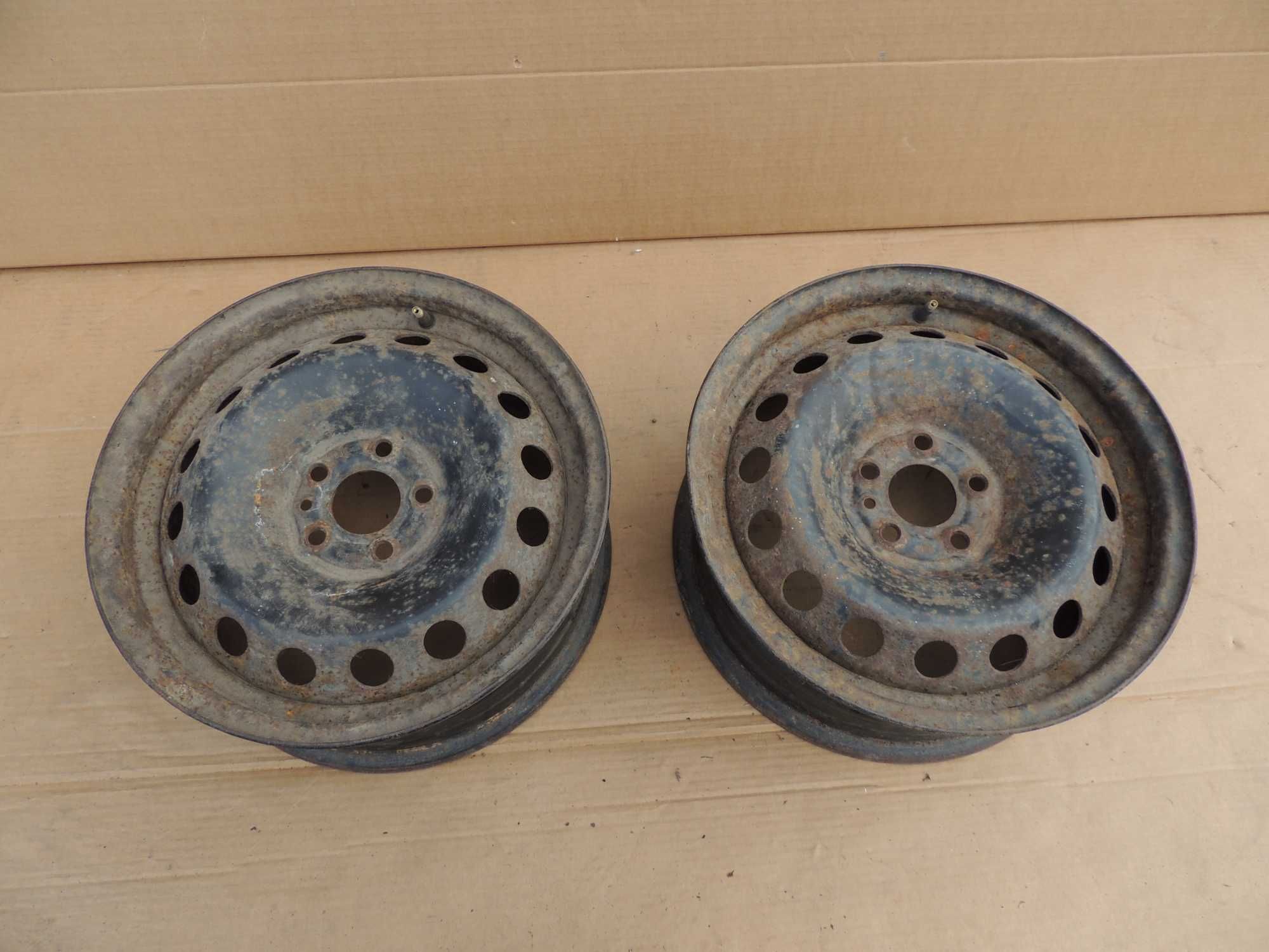 Felga stalowa felgi stalowe 147 Alfa Romeo 156 5x98 ET 37.5 6JX15H2