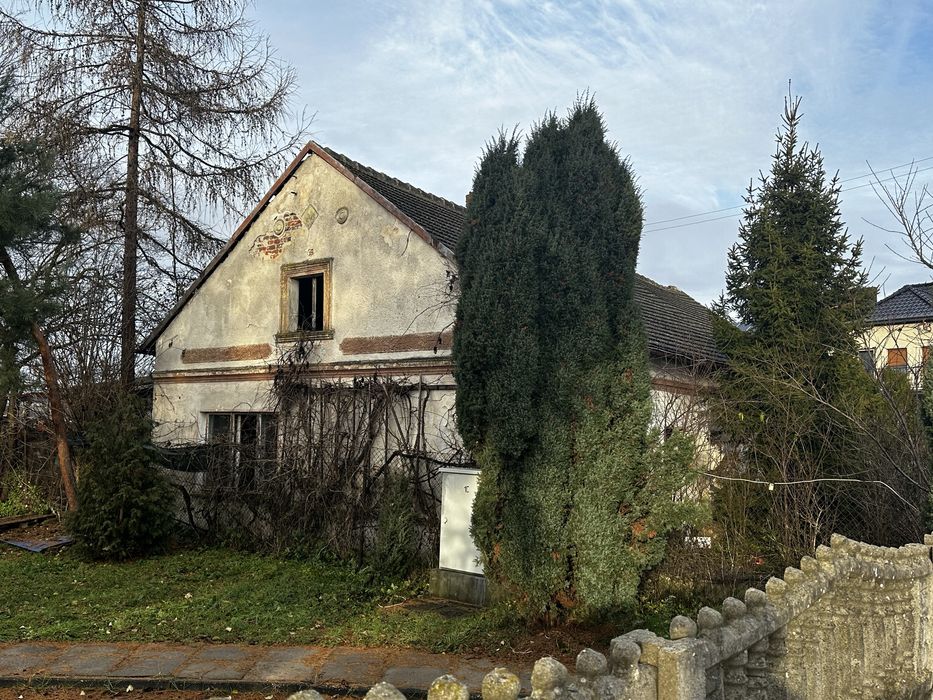 Dom do remontu Ochodze