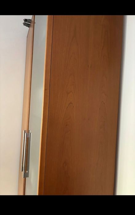 Móvel de sala, em cerejeira