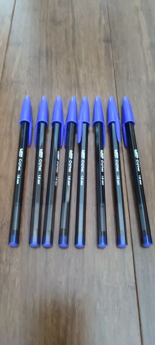 Zestaw 8 sztuk długopisów BIC Cristal Large (niebieskie)