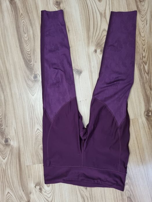 Legginsy Under armour L 40