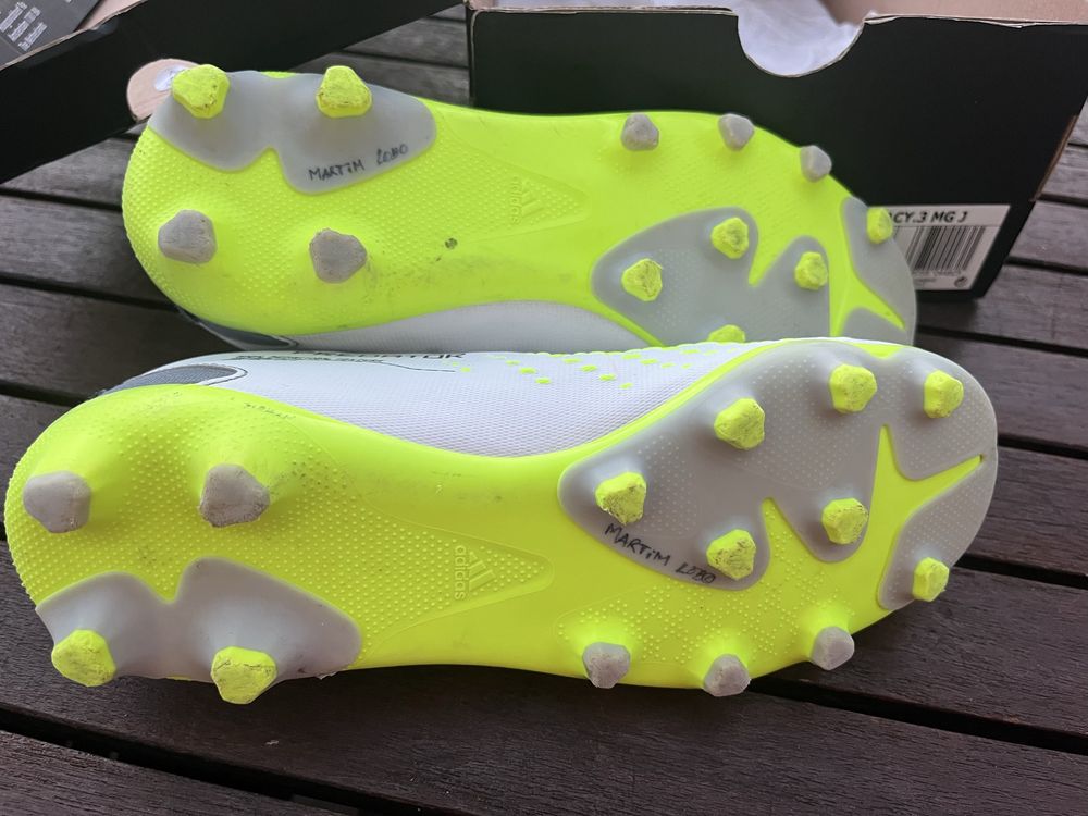 Chuteiras Adidas Predator - 36,5