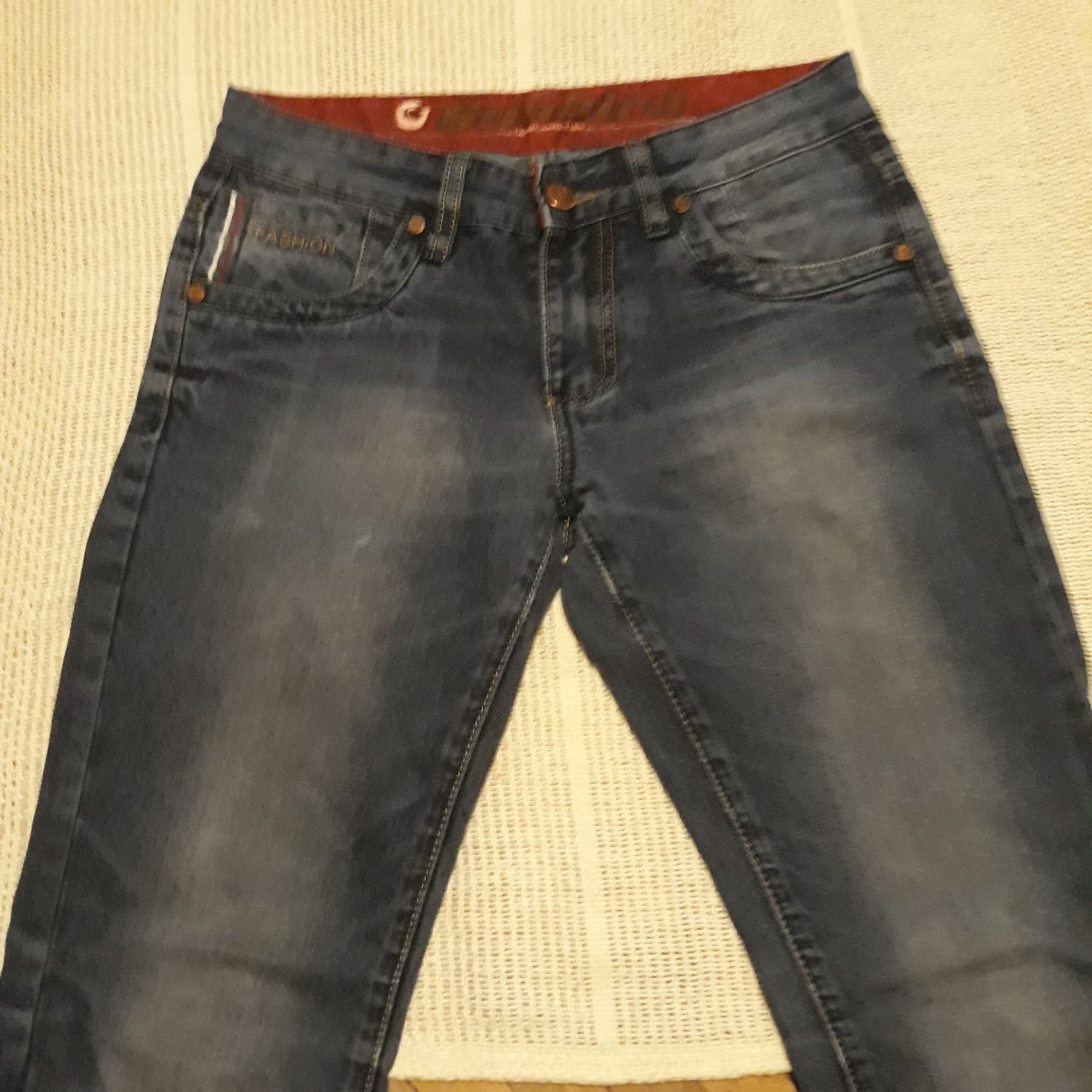 Sprzedam jeansy damskie
