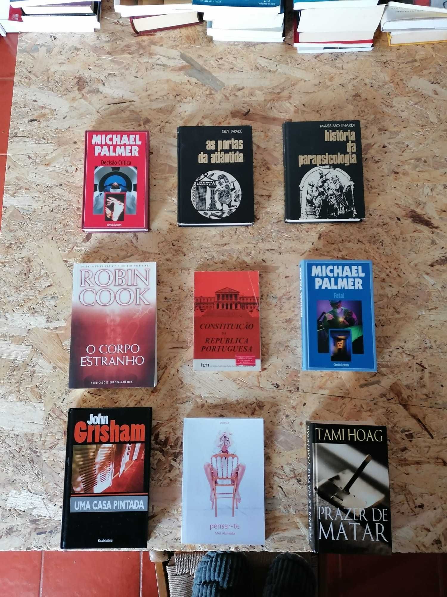 Vários livros em excelente estado