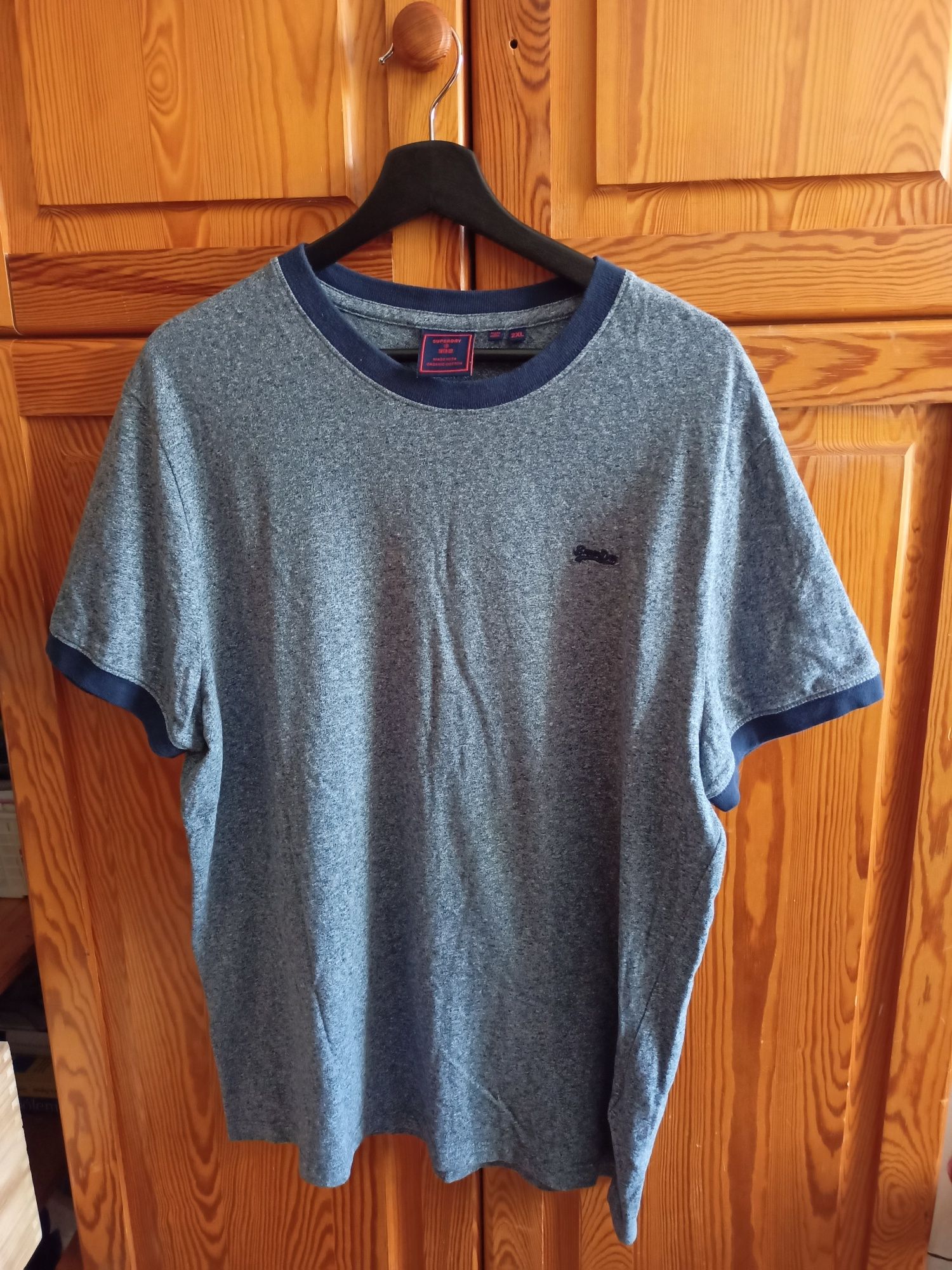 T-shirt SuperDry męski 2XL jak nowy