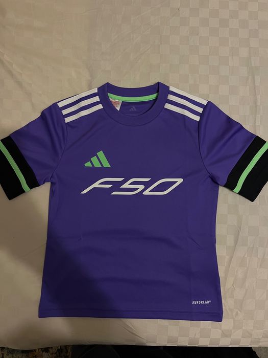 Adidas (футбольний костюм ) для хлопчиків . Ціна добросовісна 5000грн