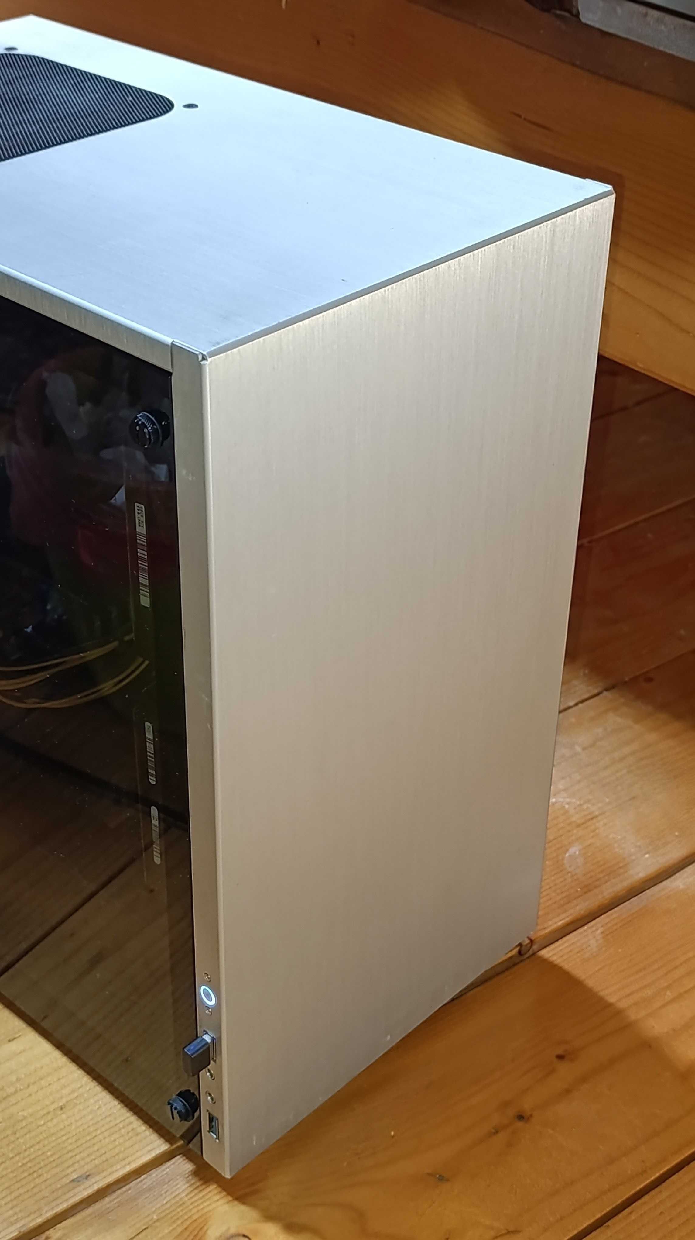 Системний блок ПК I5-9600k/32Gb DDR4-2666/SSD 256Gb/Chieftec 600W/Qube