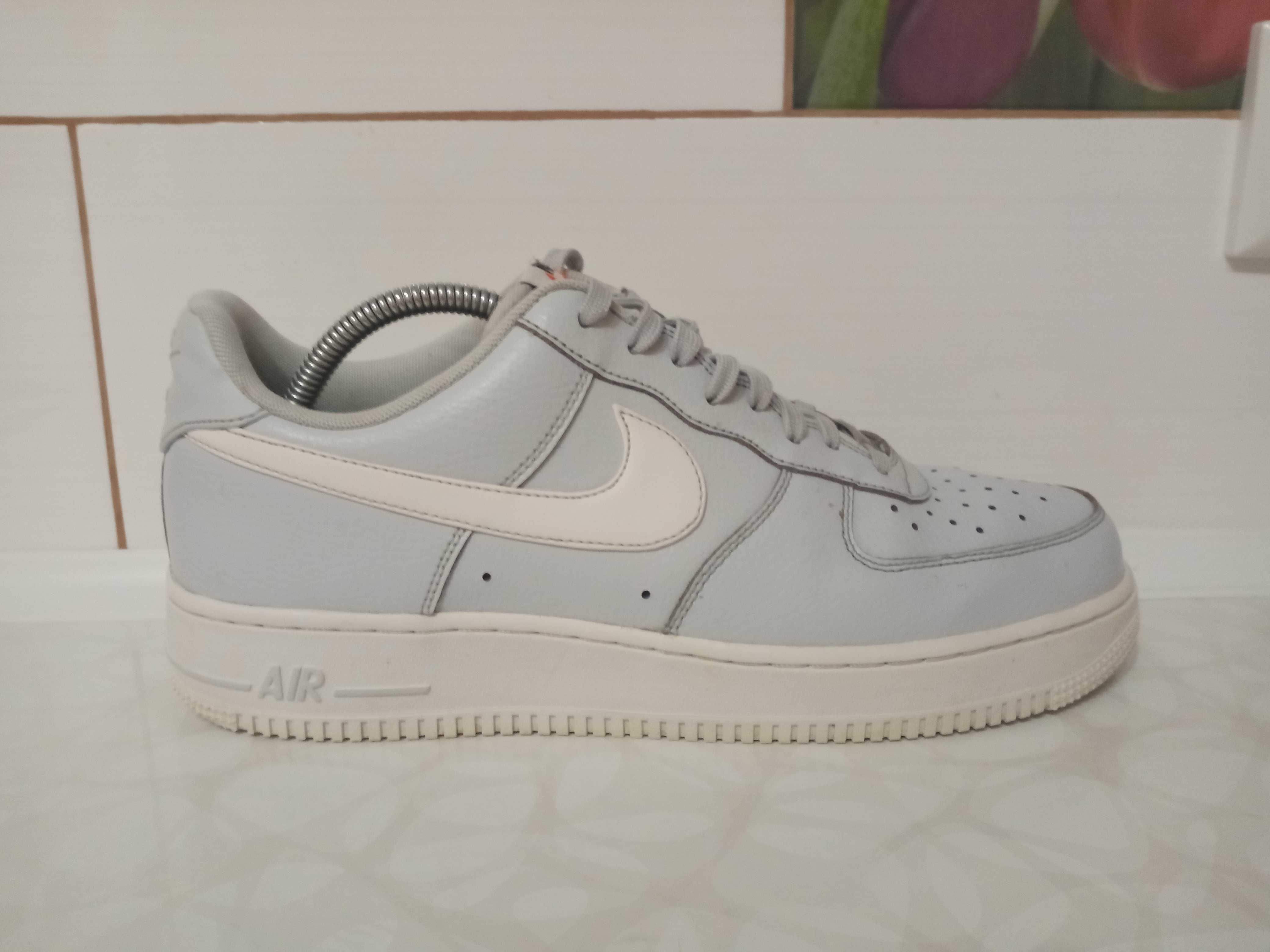 Кроссовки Nike Air Force  44 размер 28,5 см