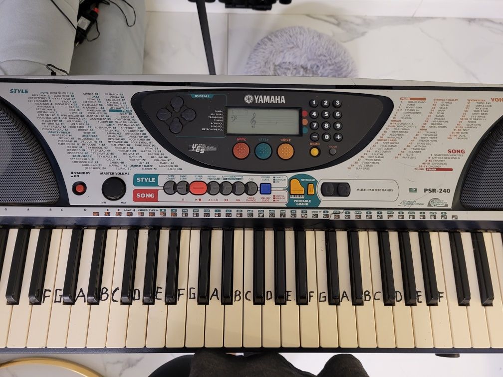 Keyboard Yamaha Portatone psr 240 do nauki gry