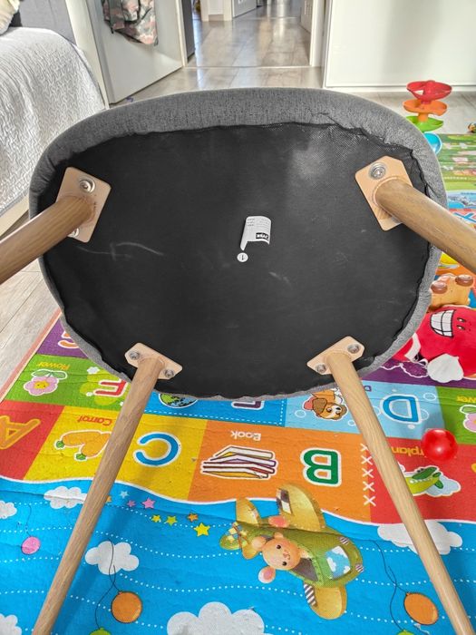 Sprzedam krzesła skandynawskie Jysk krzesło