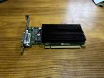 Placa Gráfica nVidia Quadro NVS-300 multi monitor