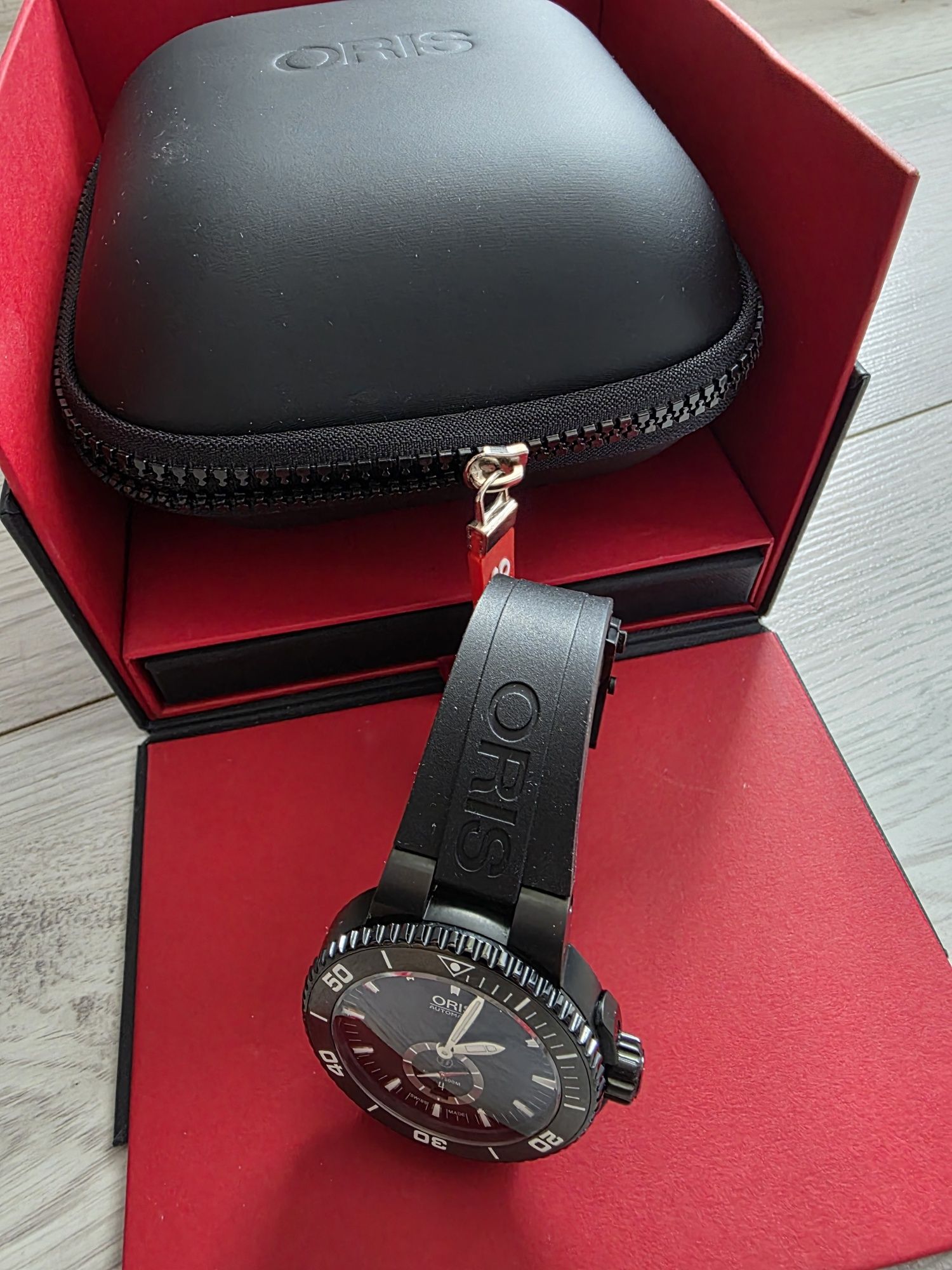 Oris Aquis Titan 46mm
Stan: N