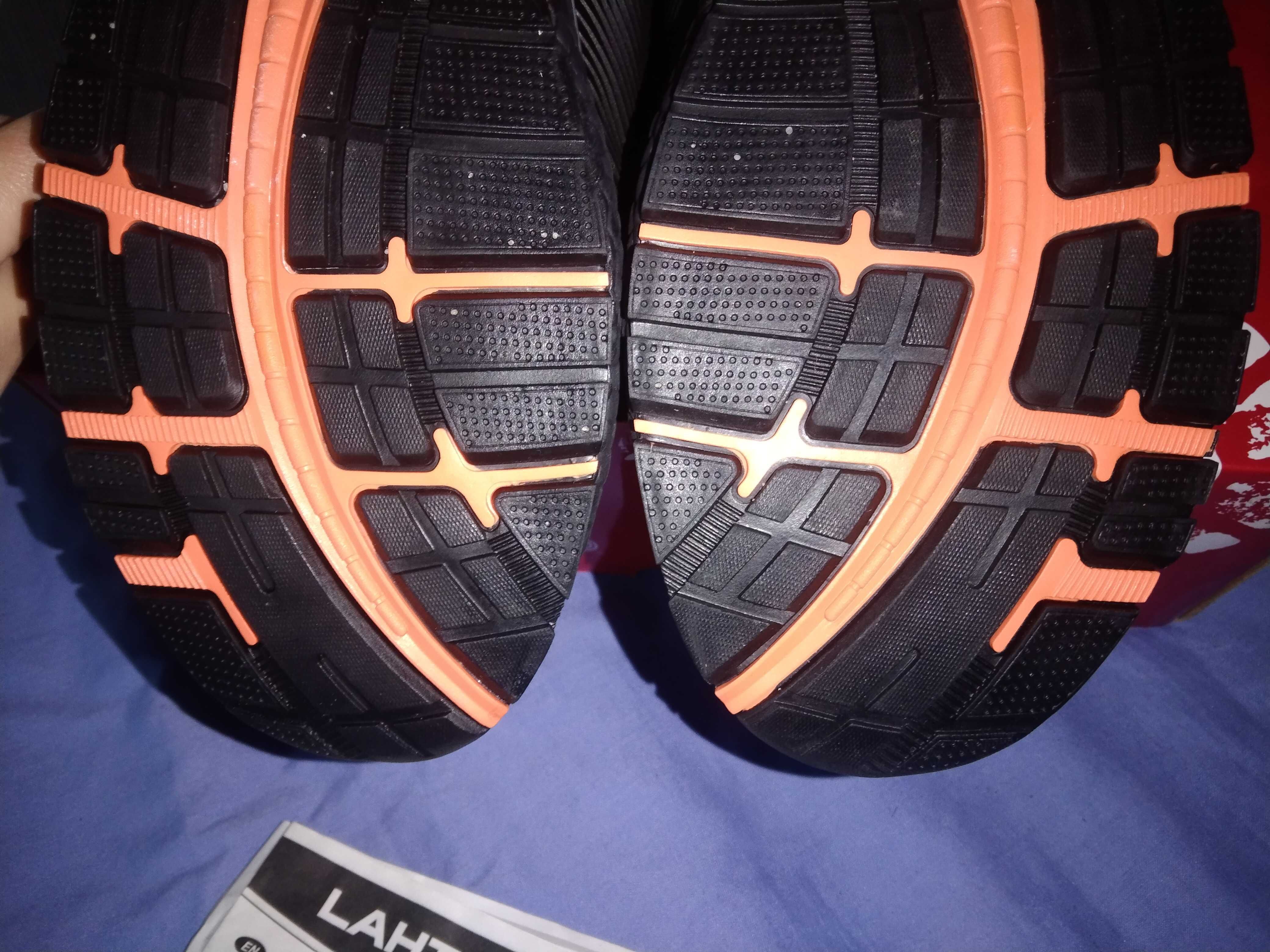 Buty robocze LAHTI PRO r.46 z metalową osłoną