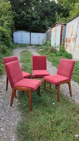 Krzesła PRL  Aga po renowacji