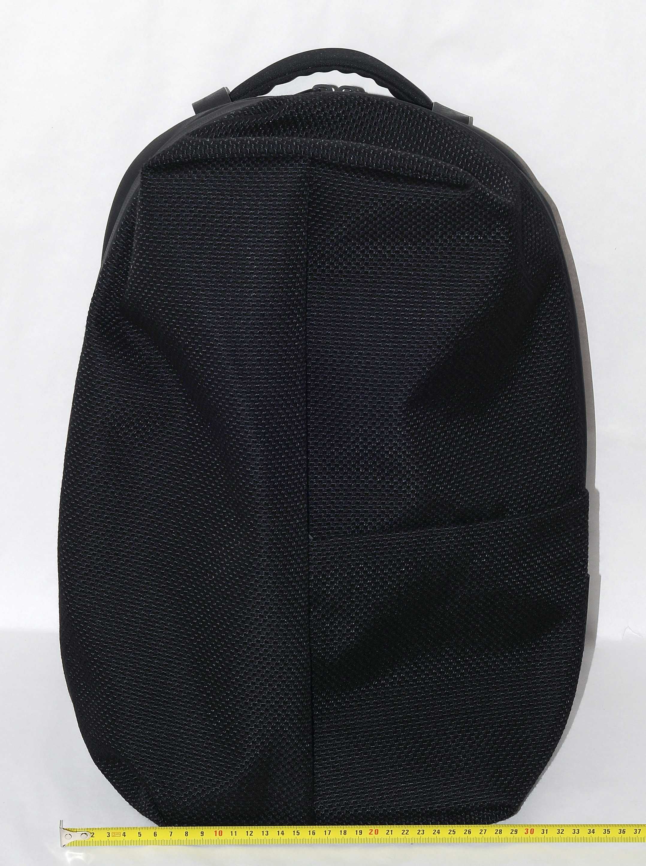 Рюкзак Cote & Ciel Sormonne Saheki Backpack Black Сумка Isar