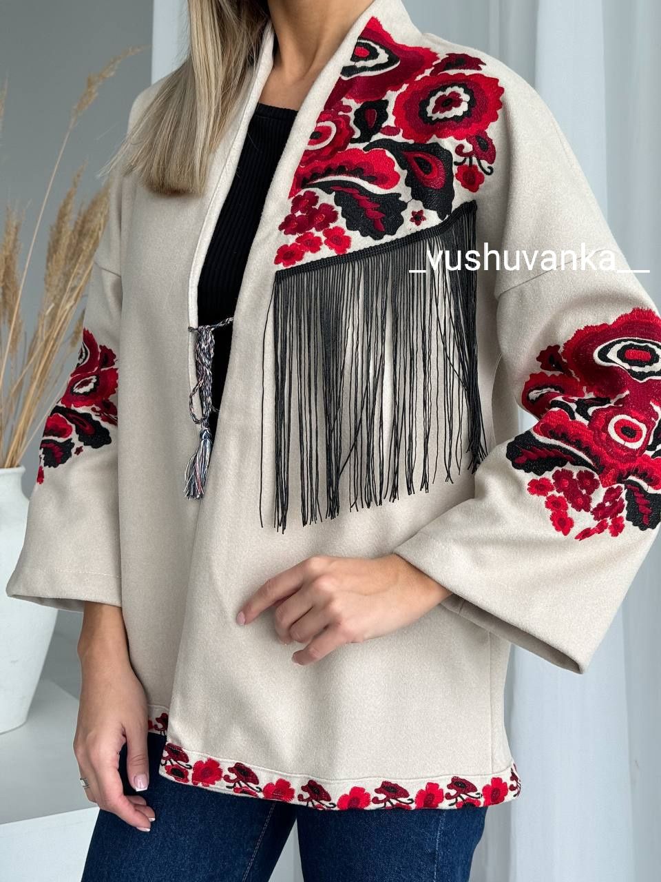 Вишитий жакет/ жакет із вишивкою