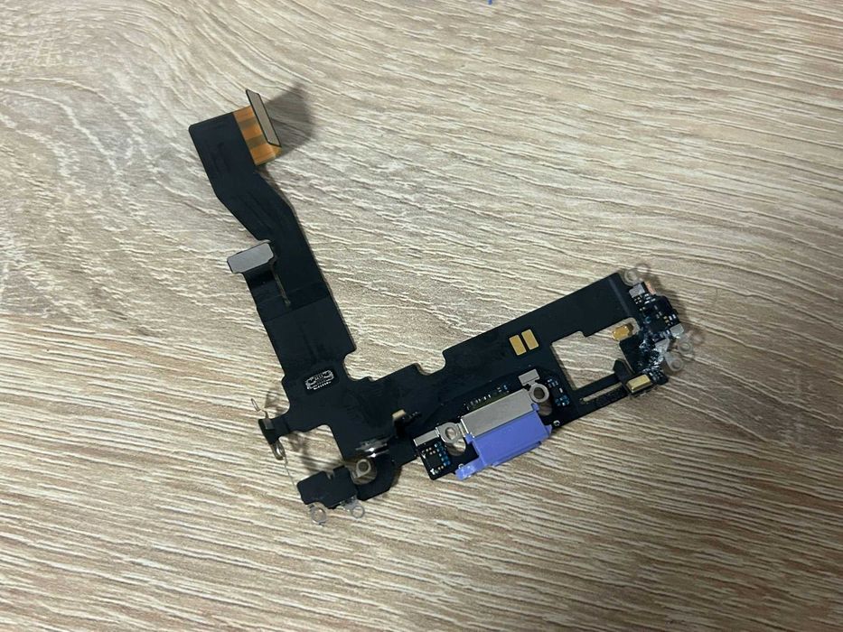 Oryginalny OE Taśma Złącze Port Ładowania Mikrofon IPhone 12 / 12 Pro