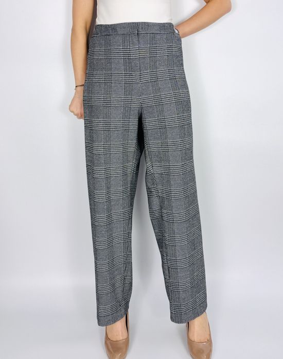 Szare spodnie w kratę o prostej nogawce 5XL 50 Marks&Spencer