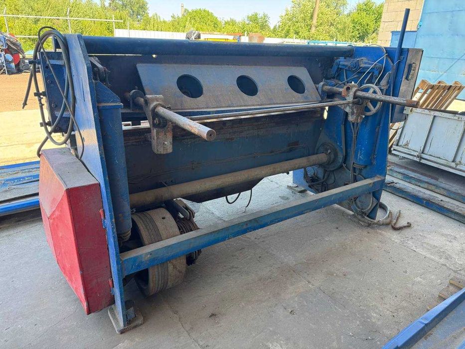 Гільйотина НД3316Г, НД3318Г, ножиці кривошипні листові, рубка метала