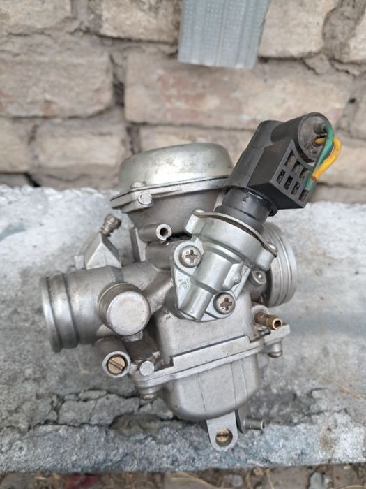 Карбюратор на китайский скутер 150 см³