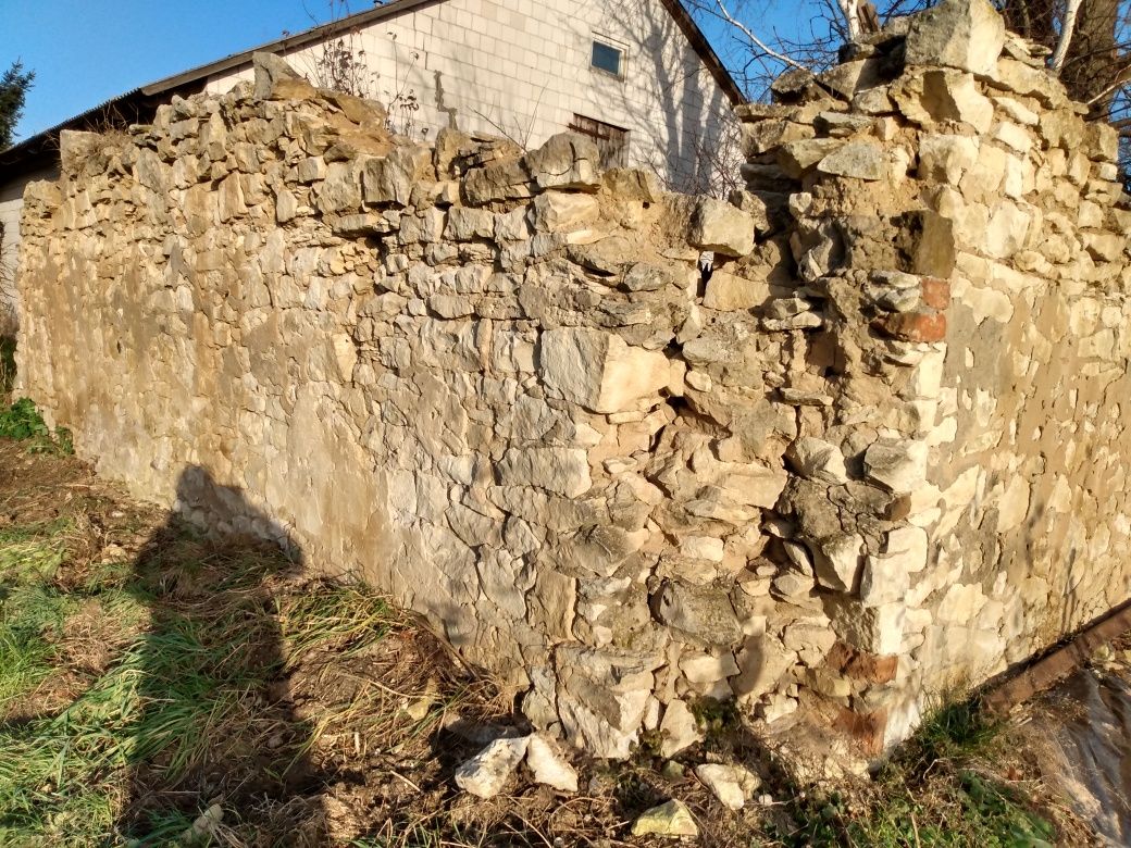 Kamień wapienny oddam za rozbiórkę