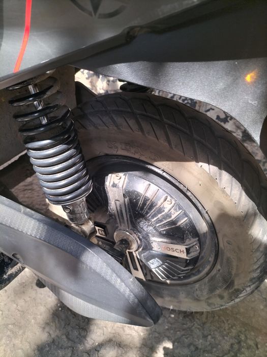 Продаю электроскутер Аіma Tecn