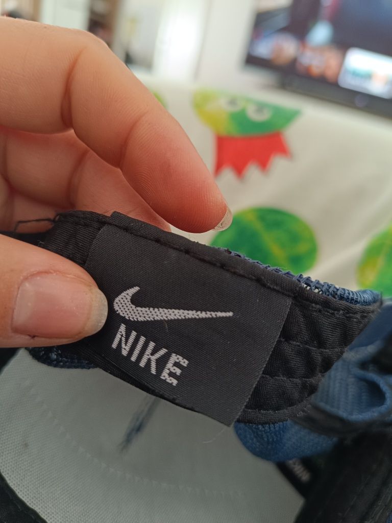 Czapka Nike stan bardzo dobry bez wad nowa