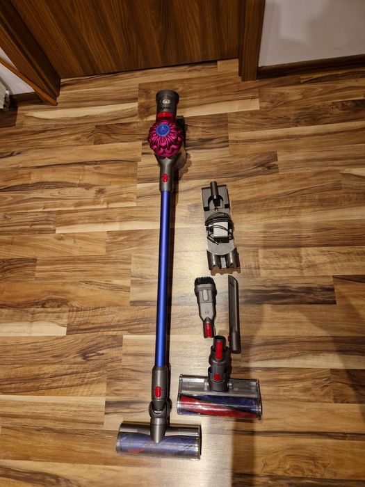 Odkurzacz pionowy Dyson V7