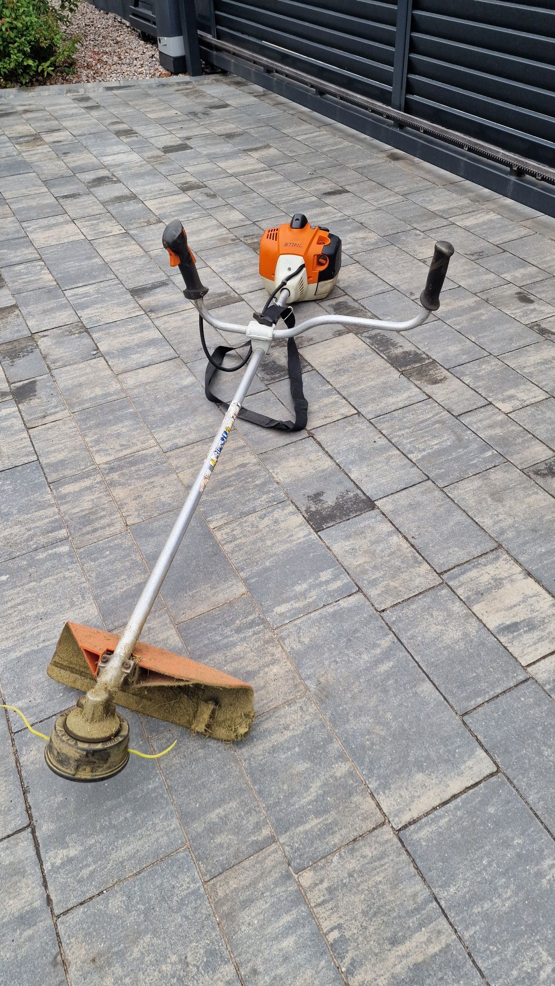 Podkaszarka kosa spalinowa, Stihl FS 240 2.3 km.